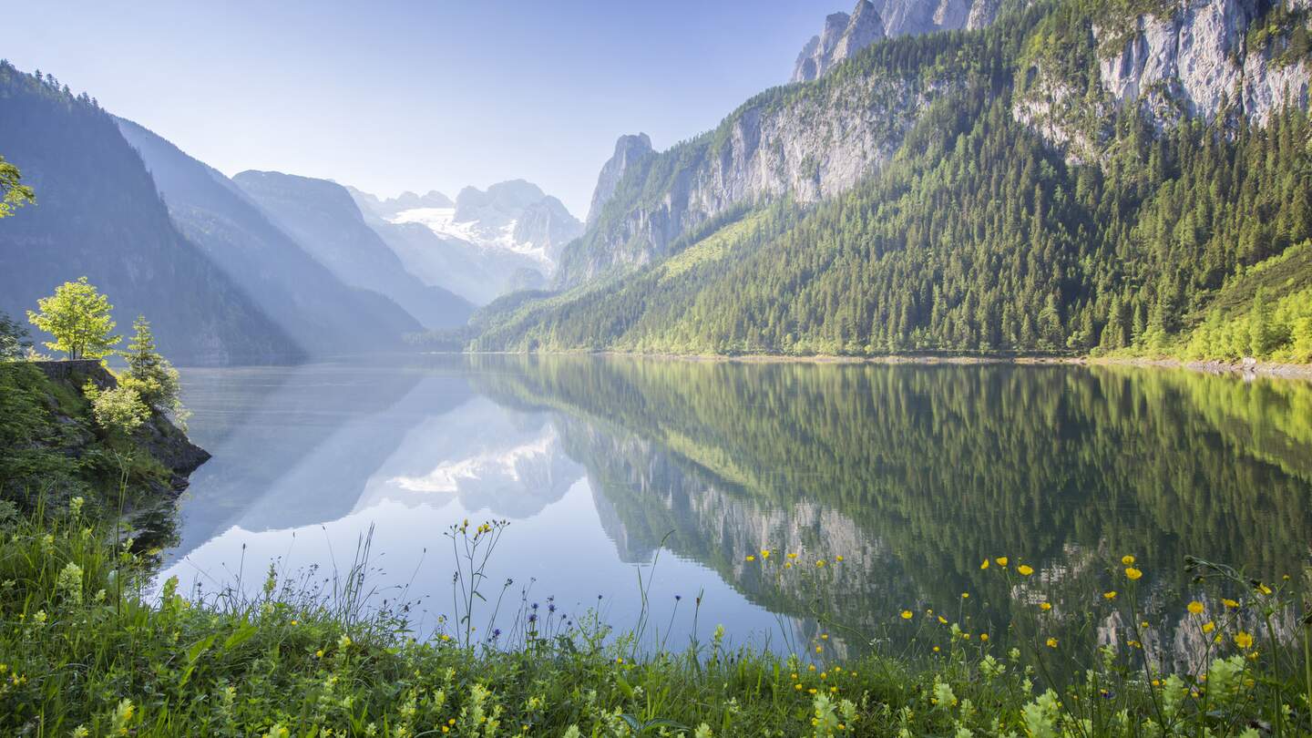 Der berühmte See ist ein nationales Wahrzeichen | © Gettyimages.com/dietermeyrl