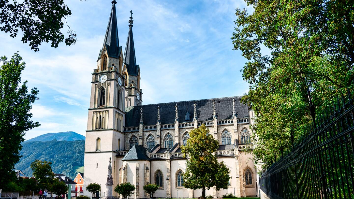 Stiftskirche Admont im neugotischen Stil, Admont, Steiermark, Österreich | © Gettyimages.com/FotoGablitz