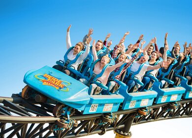 "Katapultstart" Achterbahn im Heide Park | © Heide Park "Katapultstart" Achterbahn im Heide Park | © Heide Park