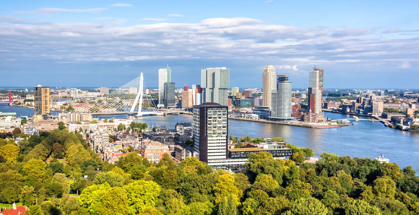 Blick auf die Skyline von Rotterdam | © Gettyimages.com/querbeet