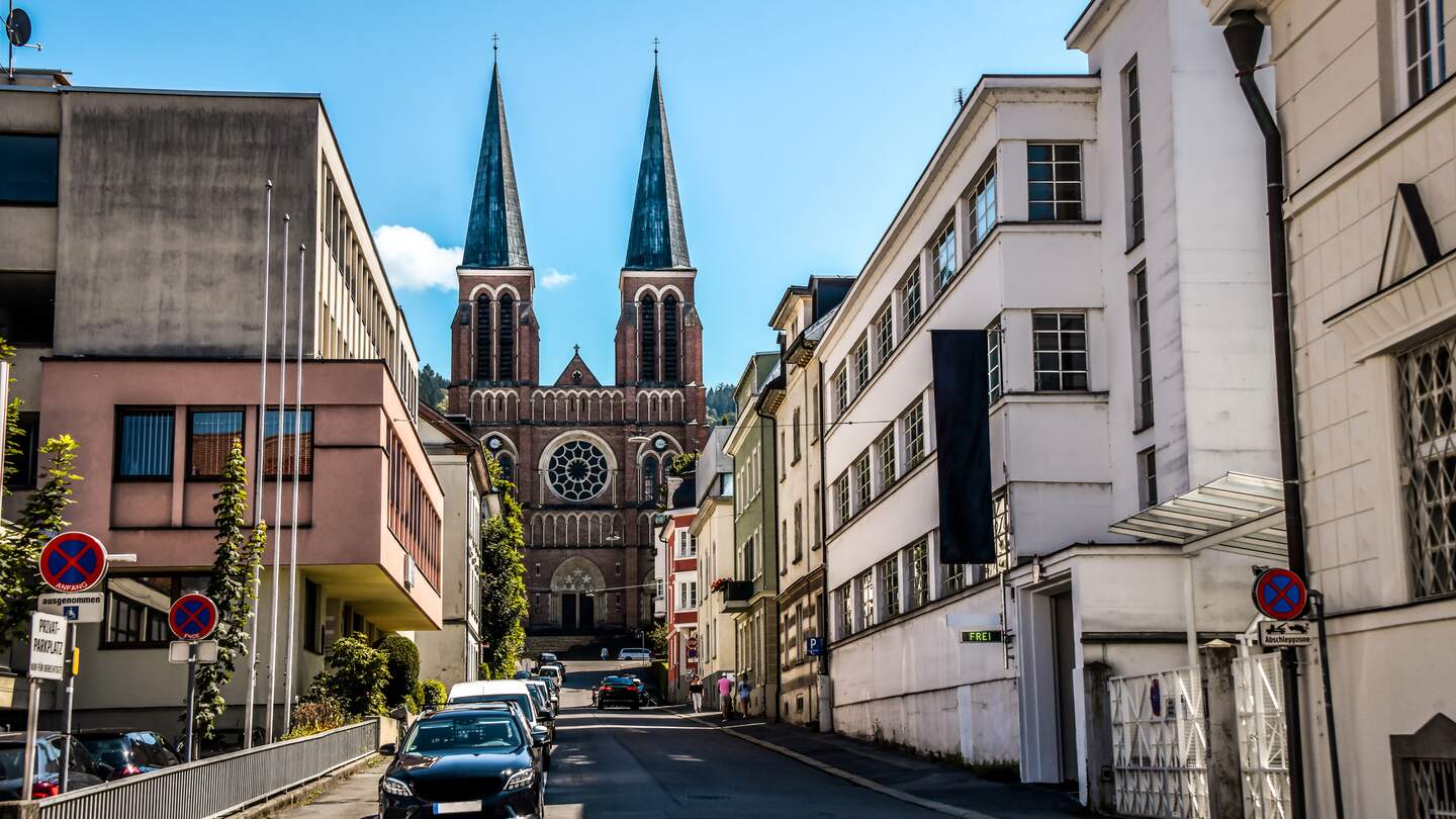 Gotische Kirche Herz Jesu in Bregenz, Österreich  | © Gettyimages.com/aleksandargeorgiev