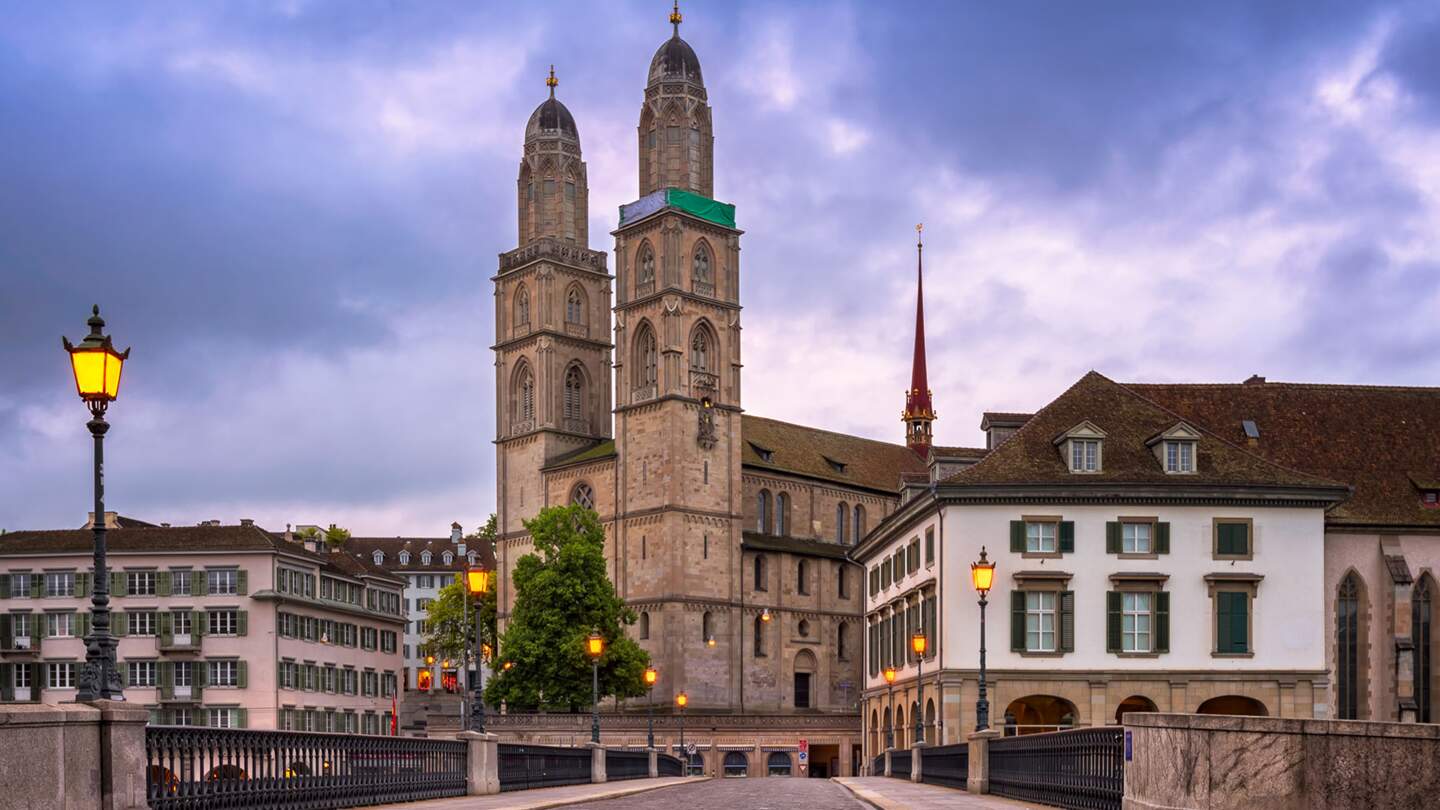 Großmünsterkirche in Zürich | © © Gettyimages.com/2016 Andrey Omelyanchuk