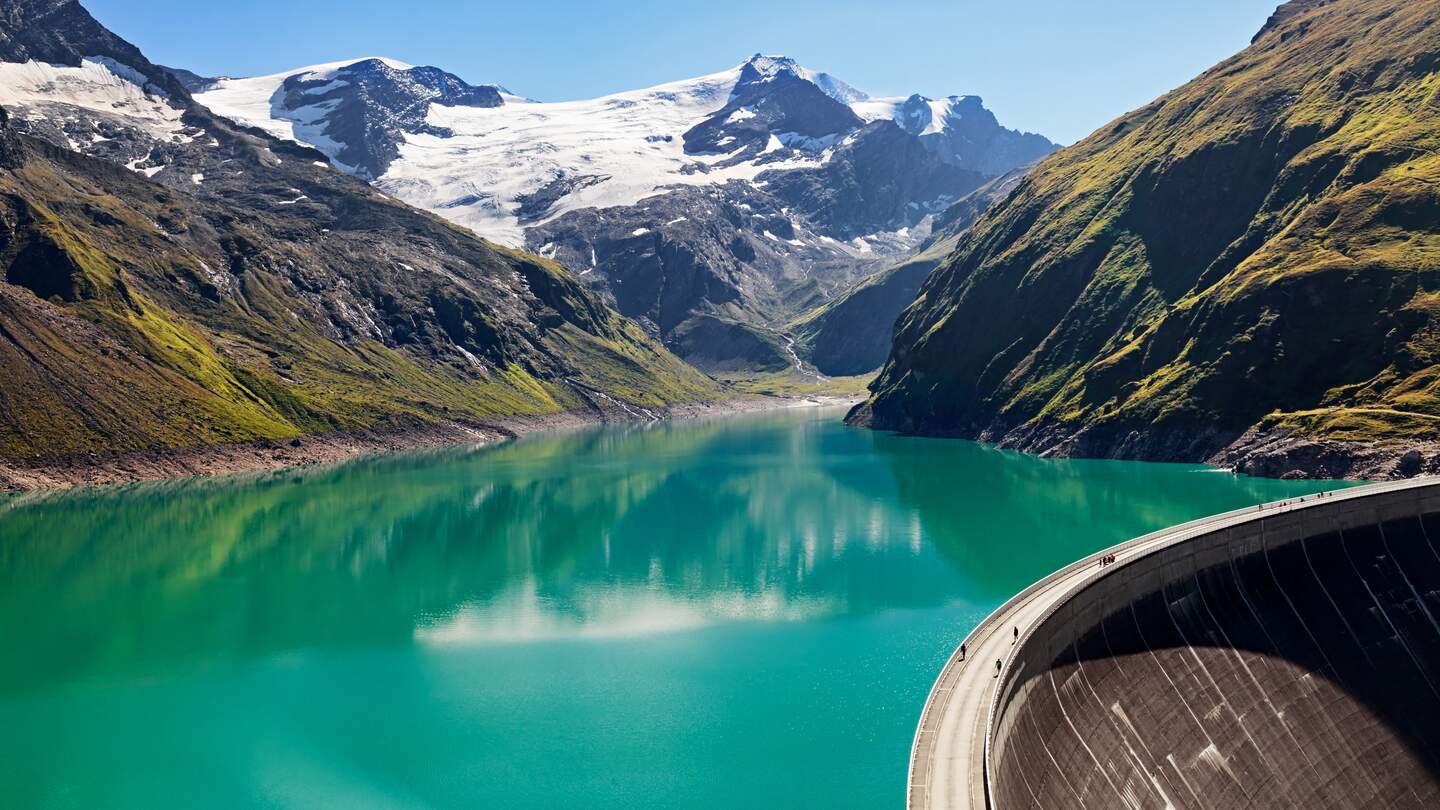 Stausee Mooserboden Damm bei Kaprun | © Gettyimages.com/rusm