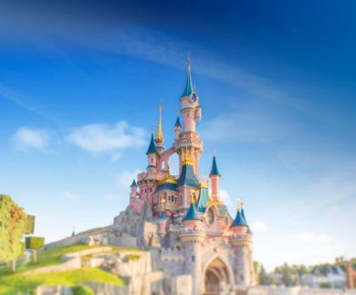 Das pinke Schloss Sleeping Beauty Castle in Disneyland® Park | © Disney