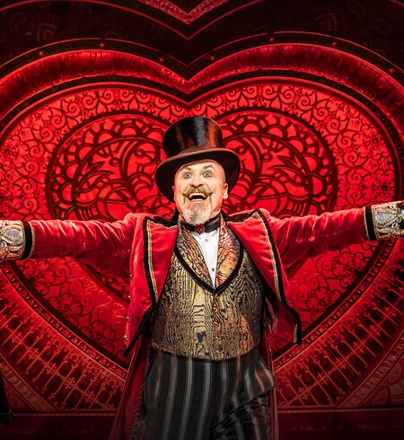 Gavin Turnbull  als Harold Zigler aus Moulin Rouge! - das Musical  | © Johan Persson