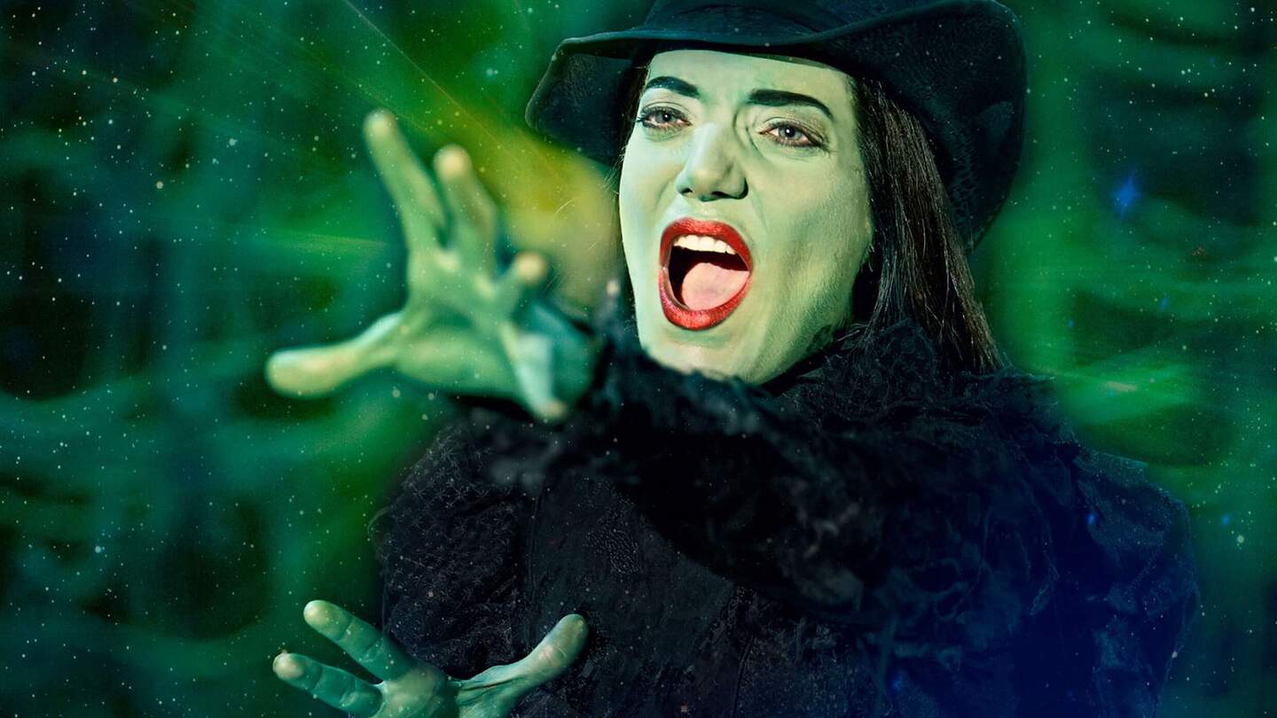 Szenenbild mit Hexe Elphaba aus dem Musical Wicked | © Stage Entertainment